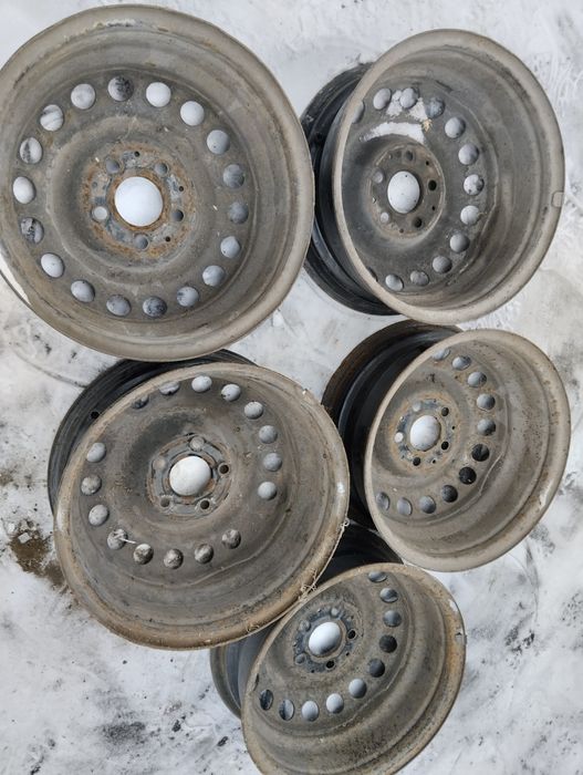 Диски р15 мерседес 190 продаются