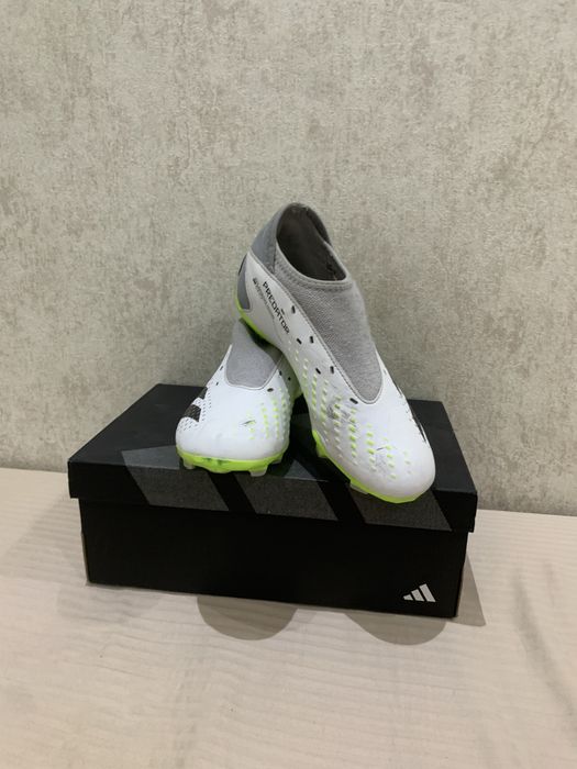 Бутсы лучше состояние одевал только 3 недели