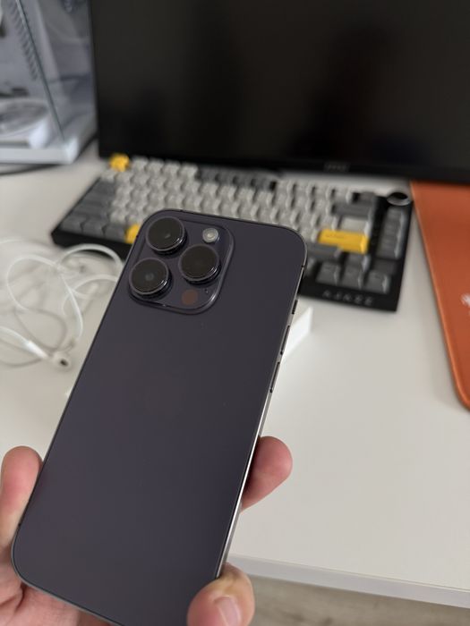 Продам iphone 14 pro 256gb
