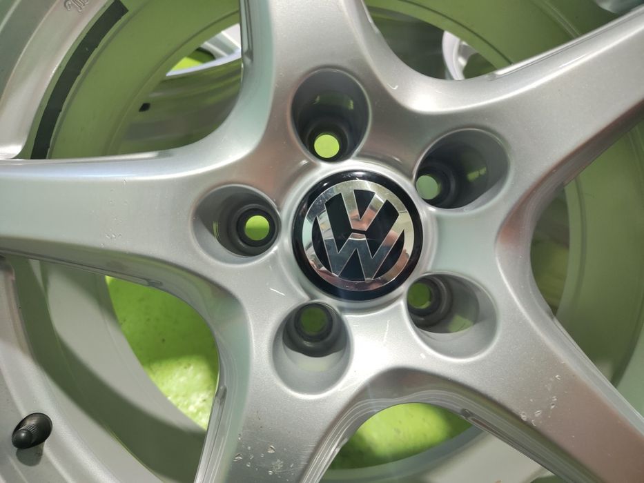 17 5x112 Vw Touran Golf Passat Caddy Skoda Audi 5х112