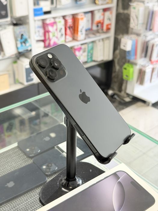 Apple iPhone 16 Pro Max 256GB Black Titanium