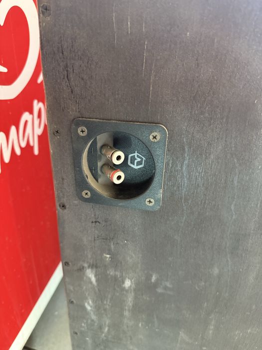 Короб сабвуфер под два 12 динамика