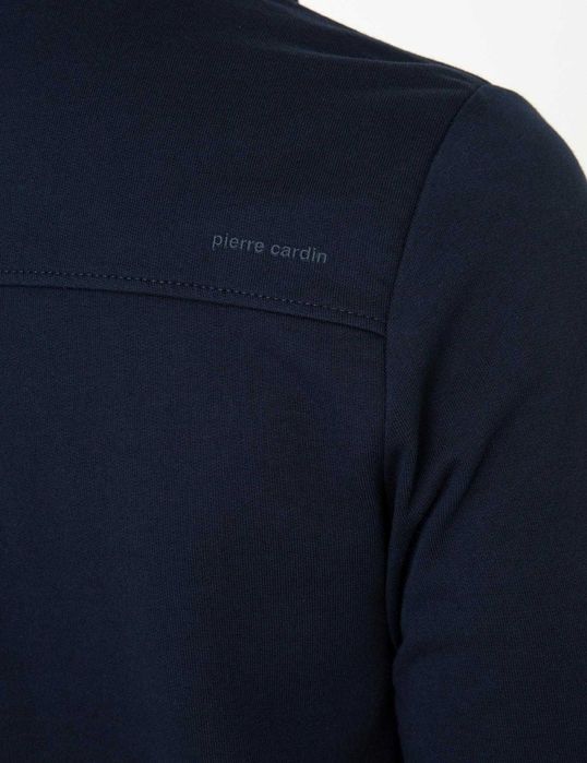 Продается спортивка  для прогулок Pierre Cardin. Турция.