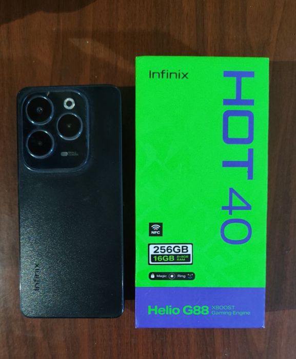 Infinix Hot 40 , 16/256