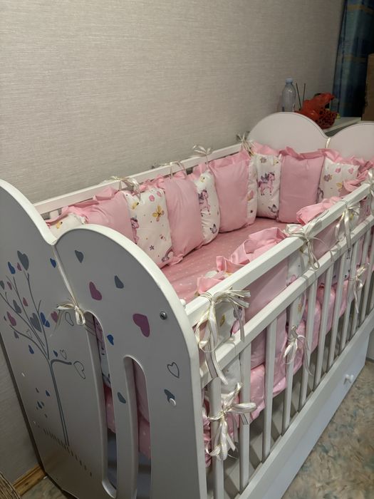 Бортики на кровать для девочки