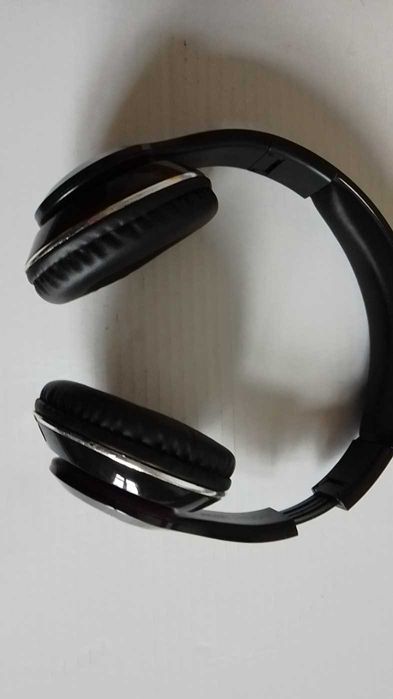 Слушалки -Слушалки