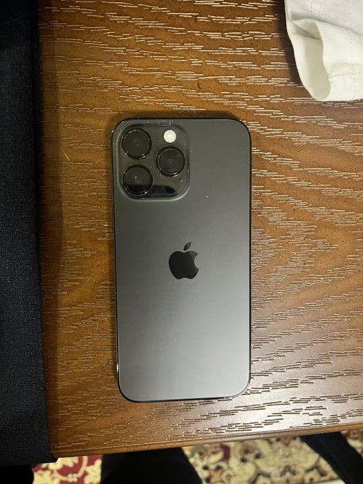 Продам 14 про макс 256 гб