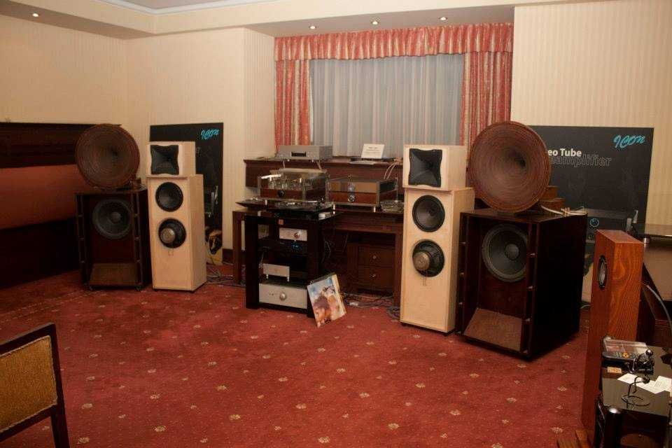 RCF 15" HIGH-END Високоговорители