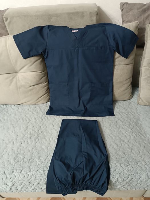 Медицинский костюм