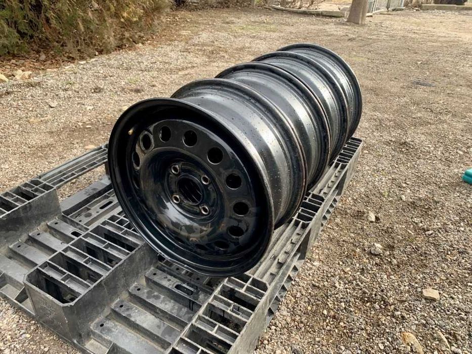 4бр.Оригинални джанти 15" 4x108 ET52.5 за Ford Fiesta,Focus,Fusion,Ka