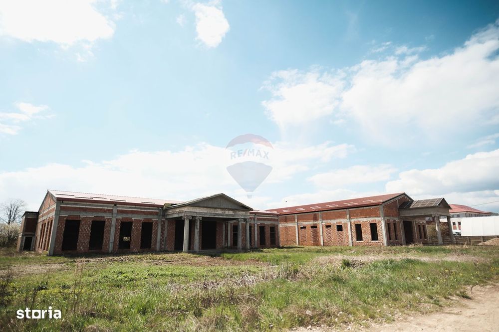 Spațiu comercial de vânzare str Stefan cel Mare nr 151 H Radauti