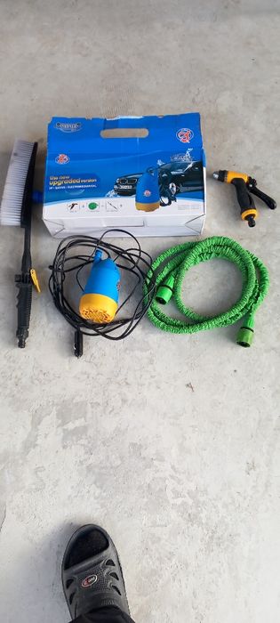 Aparat de spălat cu presiune portabil tip GF-1416 cu alim. la bricheta