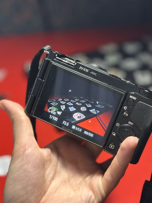 Фотоаппарат Sony ZV E10