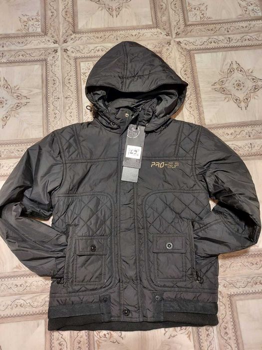 Осенняя куртка на мальчика