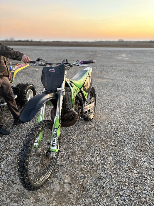 Kawasaki kx250 2t