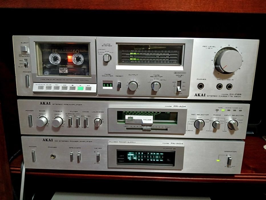 Akai gx f25 deck in stare f .buna vândut