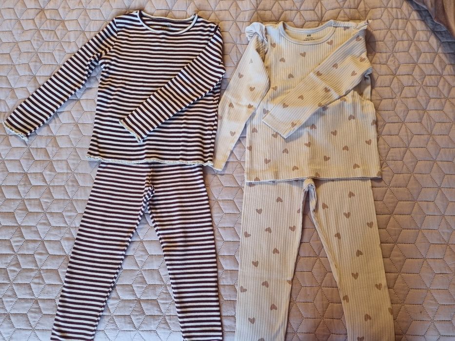 Дрешки за момиче