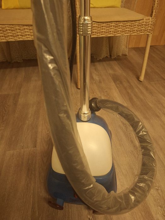 Продам НОВЫЙ паровой утюг