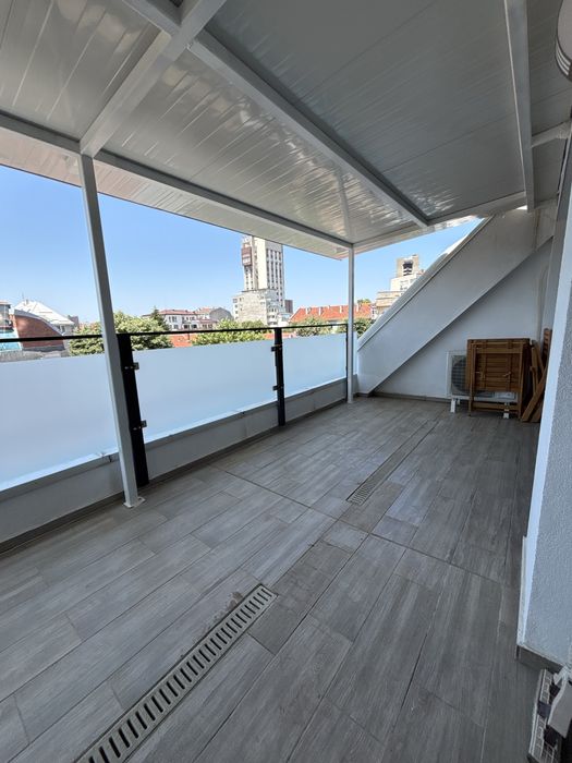 Продава се Двустаен апартамент в Русе, Център - 74 кв.м за 9 €/кв.м - Снимка #5