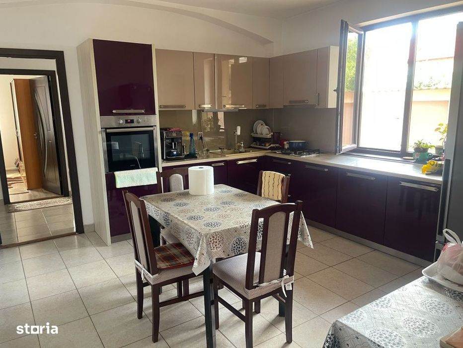 Vila premium de inchiriat | 220 mp utili | Piscina | Foisor