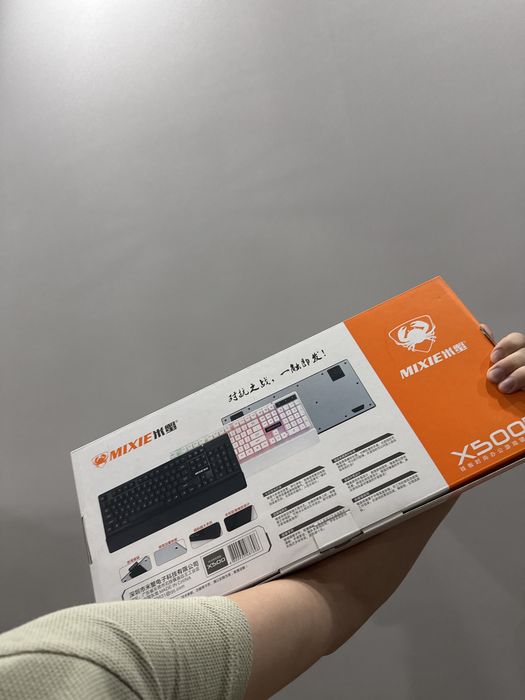 Игровая RGB-клавиатура MIXIE X500