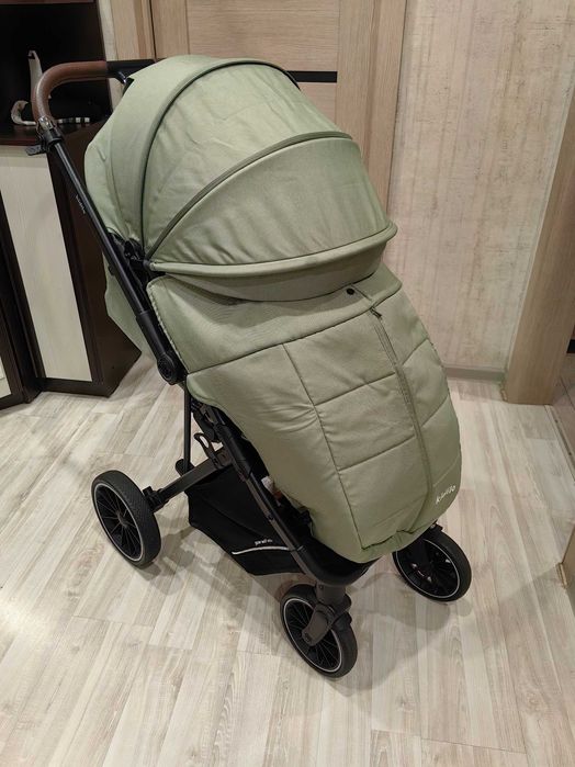 Прогулочная коляска Kidilo