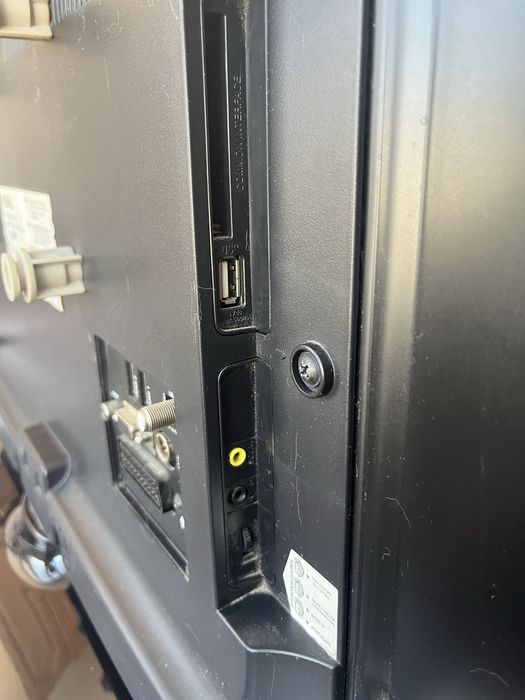 продам телевизор