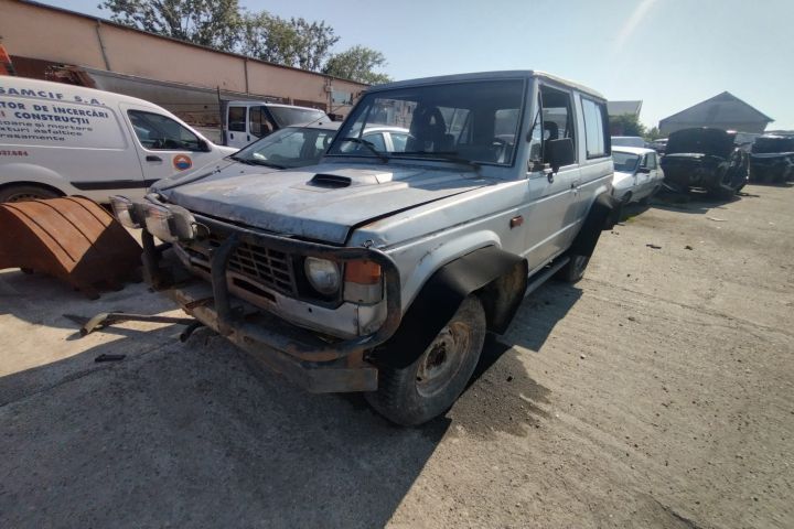 Piese Mitsubishi Pajero prima generatie