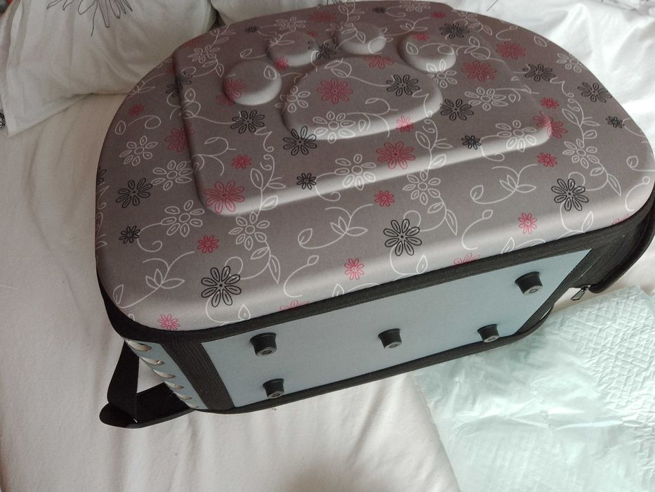 Geanta Transport pentru Caine talie mica sau Pisica si alte Accesorii