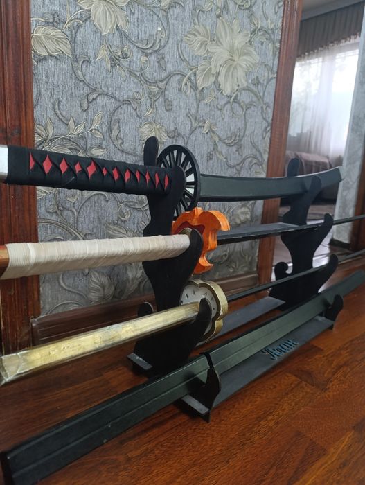 Катаны из аниме,ручная работа