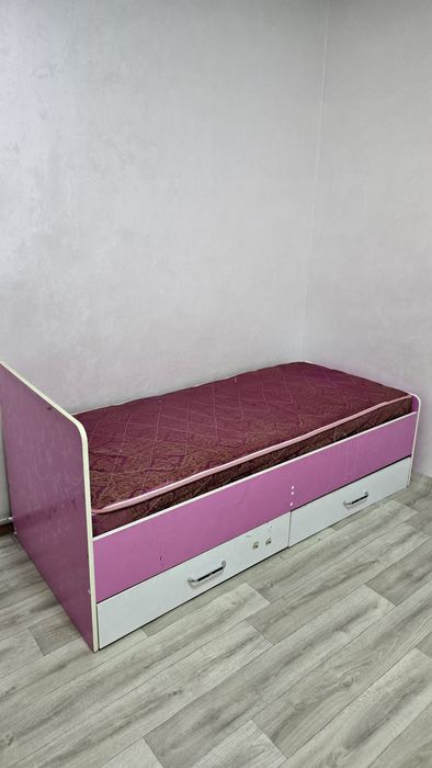 Детская кровать для девочки