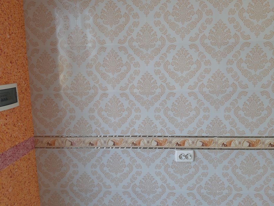 Продается новый коттедж в КАГАНЕ с помещением под магазин или аптеку