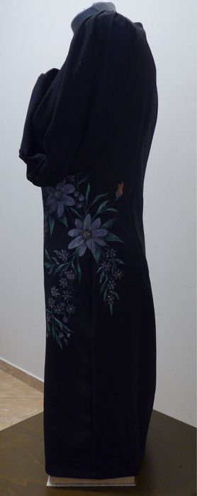 Ръчно рисувана рокля