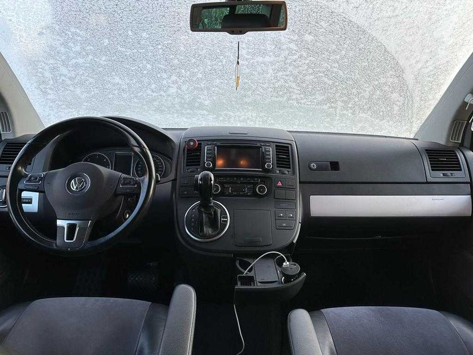 VW Multivan T5.1 DSG 4Motion 2011