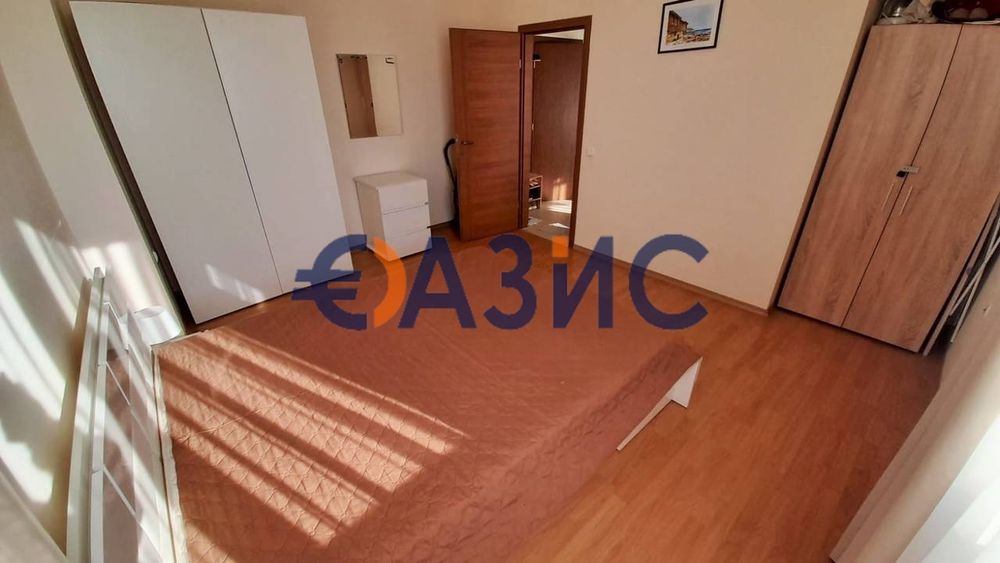 Продава се Тристаен апартамент в к.к. Слънчев бряг - 65 кв.м за 1208 €/кв.м - Снимка #8