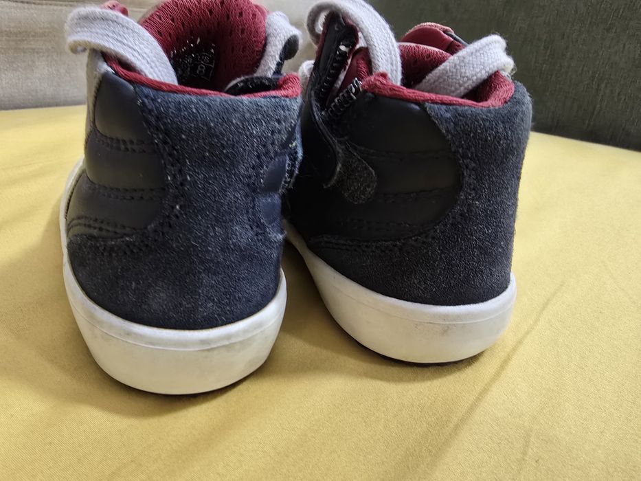 Adidasi piele Geox copii marimea 24