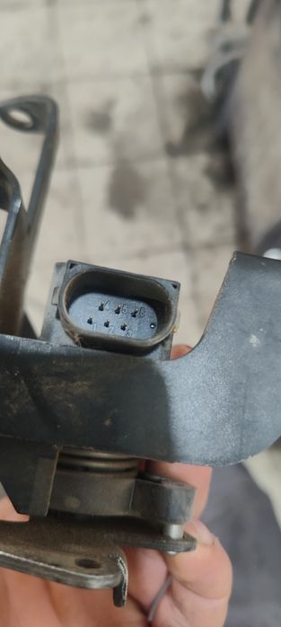 Акселератор 210 Мерседес