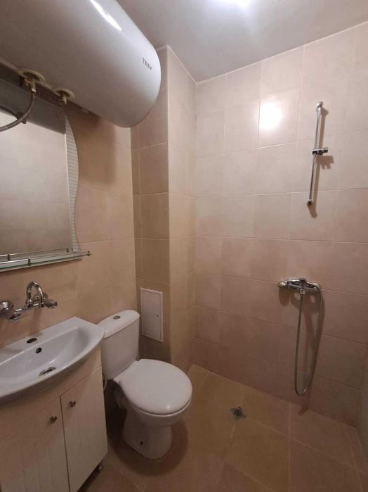 Двустаен апартамент в Кючук Париж