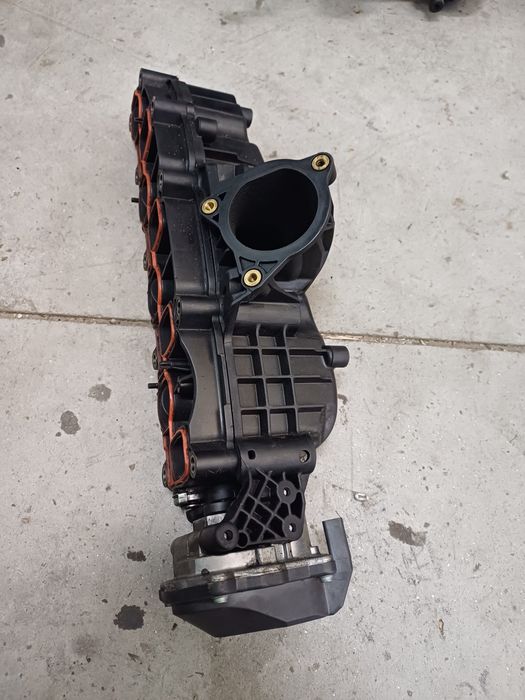 Galerie admisie cu clapete, cod 03L129711AG, VW Passat CC (357), 2.0