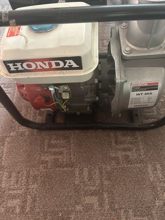 Pompa  apa de irigat HONDA