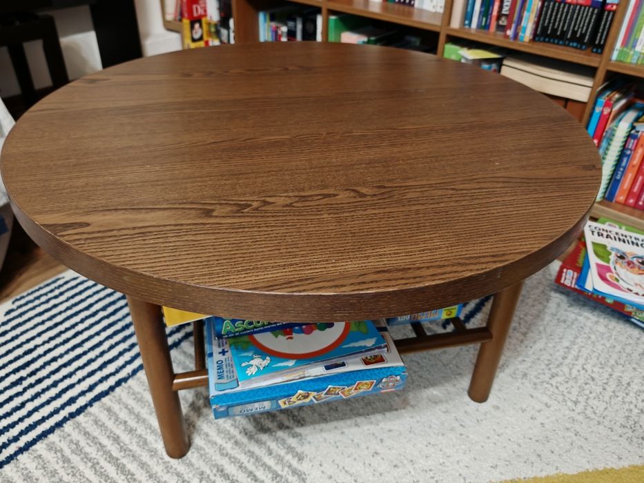Masa rotundă Ikea de cafea