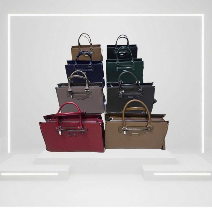 Класическа дамска чанта