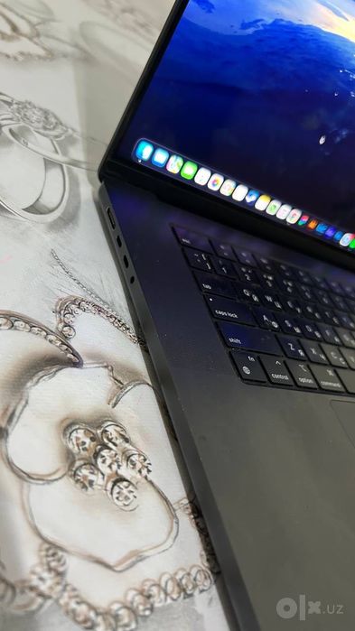 MacBook Pro 16” M3 Pro - ПРОДАЁТСЯ
