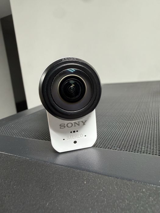 Экшн камера sony as300