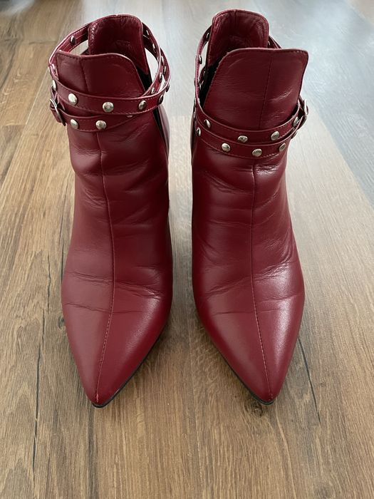 Ghete rosii piele naturala Lariss
