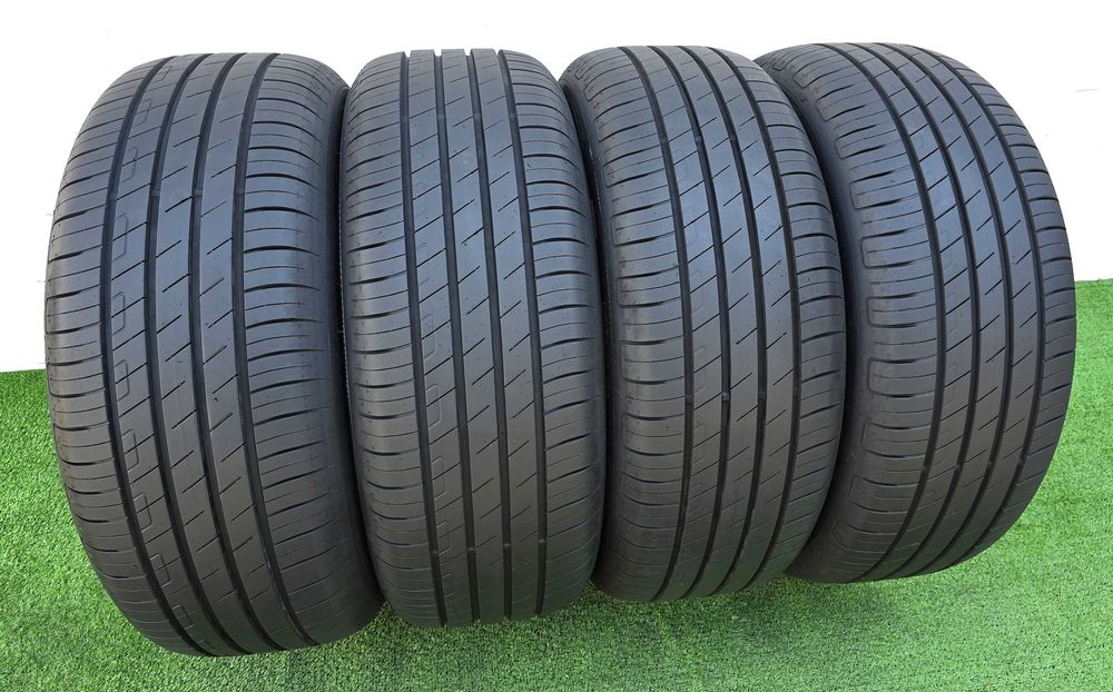 Гуми 215/55/17 GOODYEAR Efficientgrip performance- летни