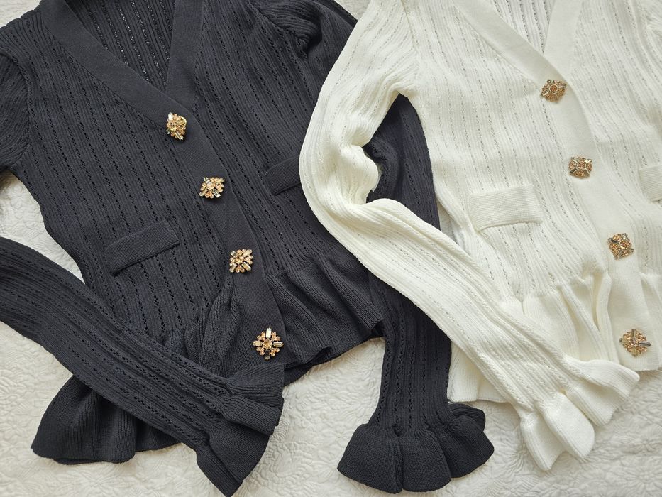 Невероятни блузи Self Portraite