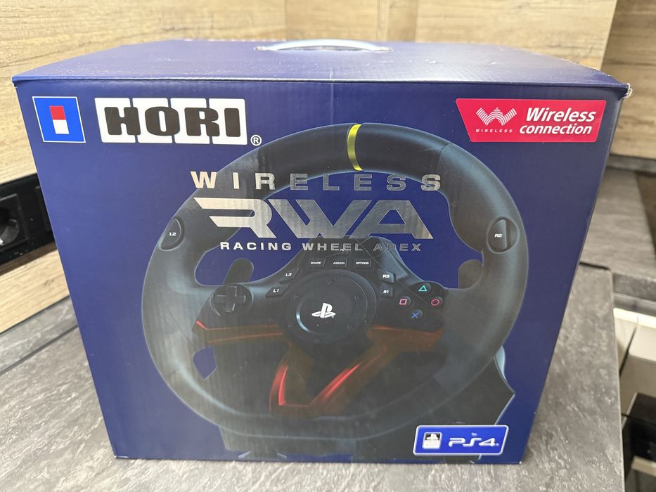 Волан с педали HORI Wireless Racing Wheel
