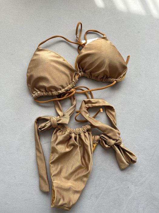 Нови Бански костюми