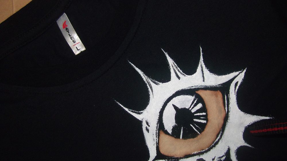 Футболка ручной росписи | Размер L | Унисекс